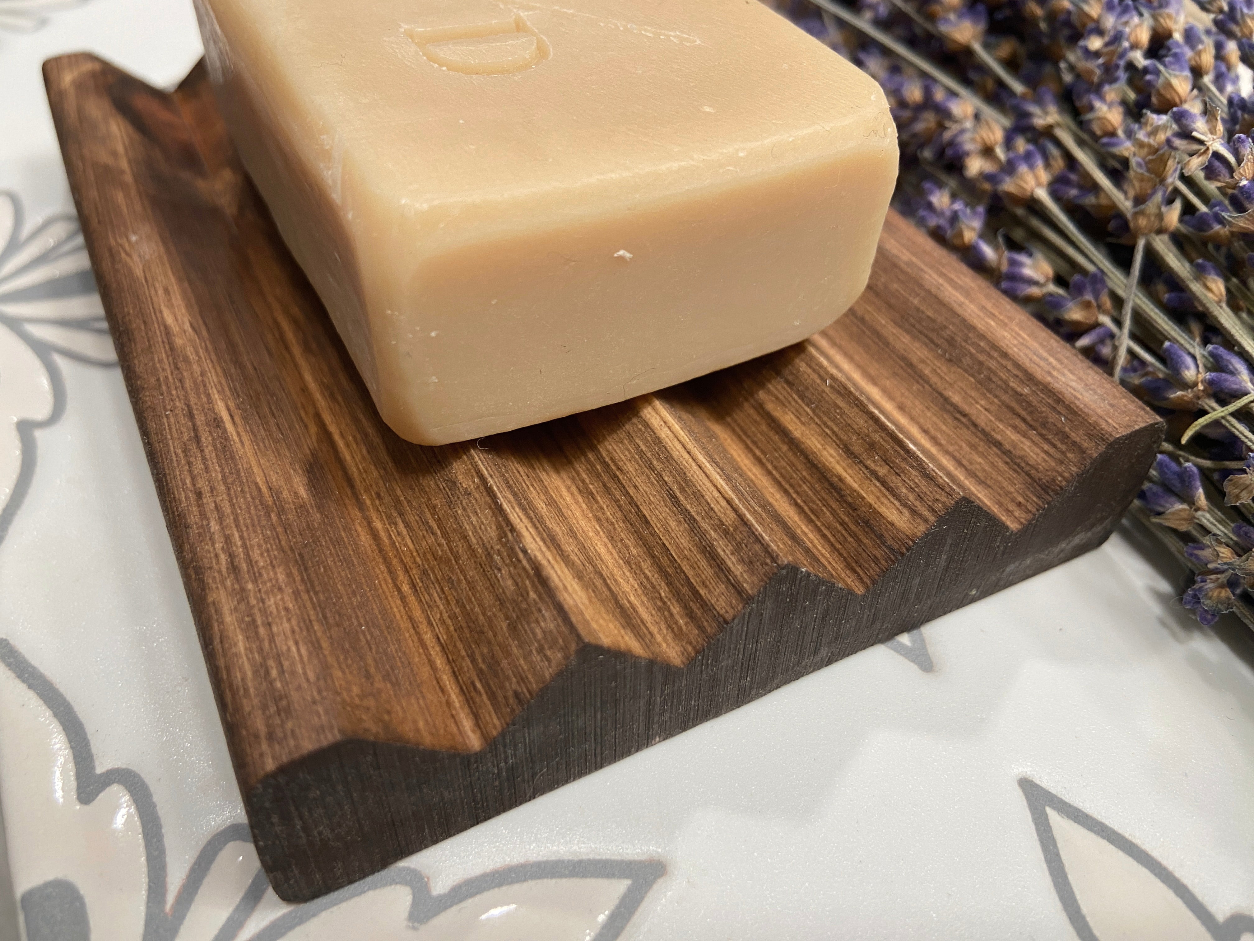 M/D Soap Dish “Stained Pine” 【石鹸置き】